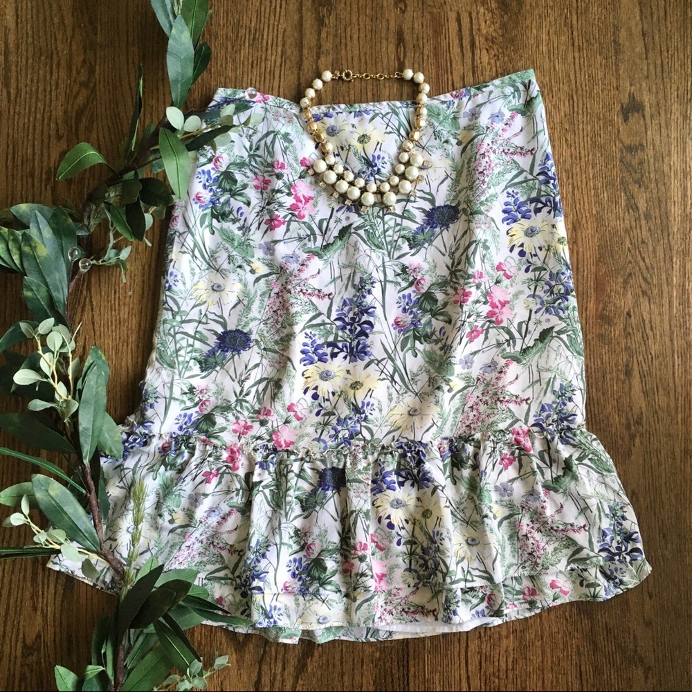 LOFT floral silk ruffle hem skirt